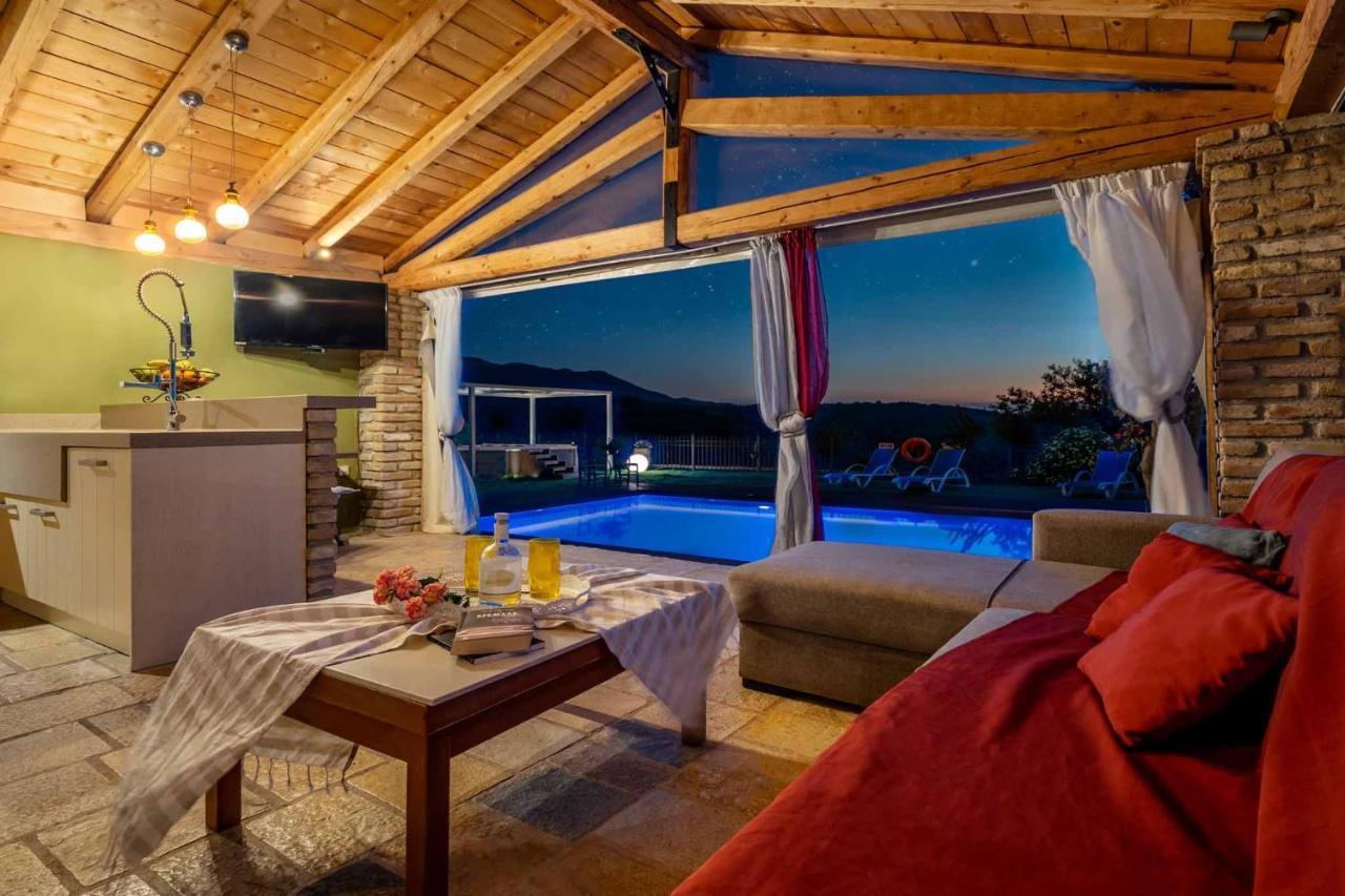 Villa Irida Agios Spyridonas Peritheia